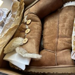 Uggs Boots 