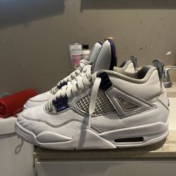 Jordan 4 Size 8 (will Do 100$ If Picked Up Today)
