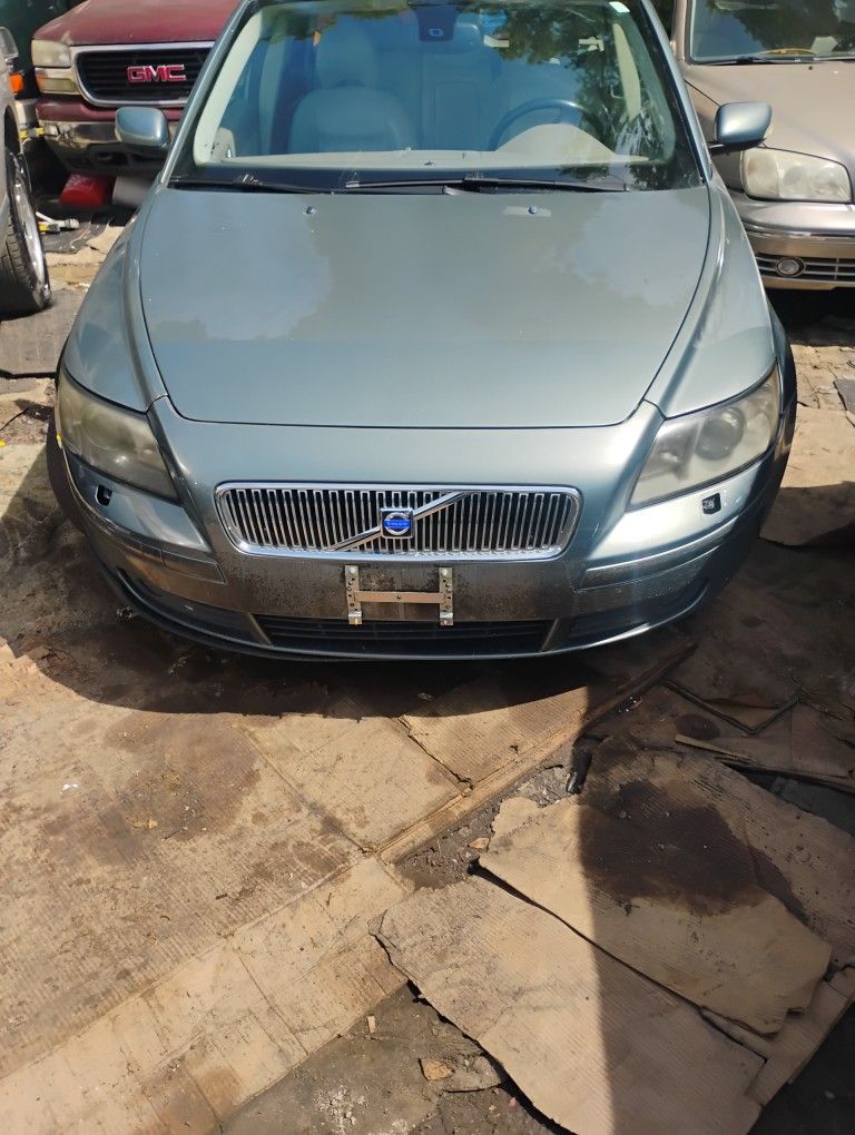 05 Volvo V50 Wagon T5