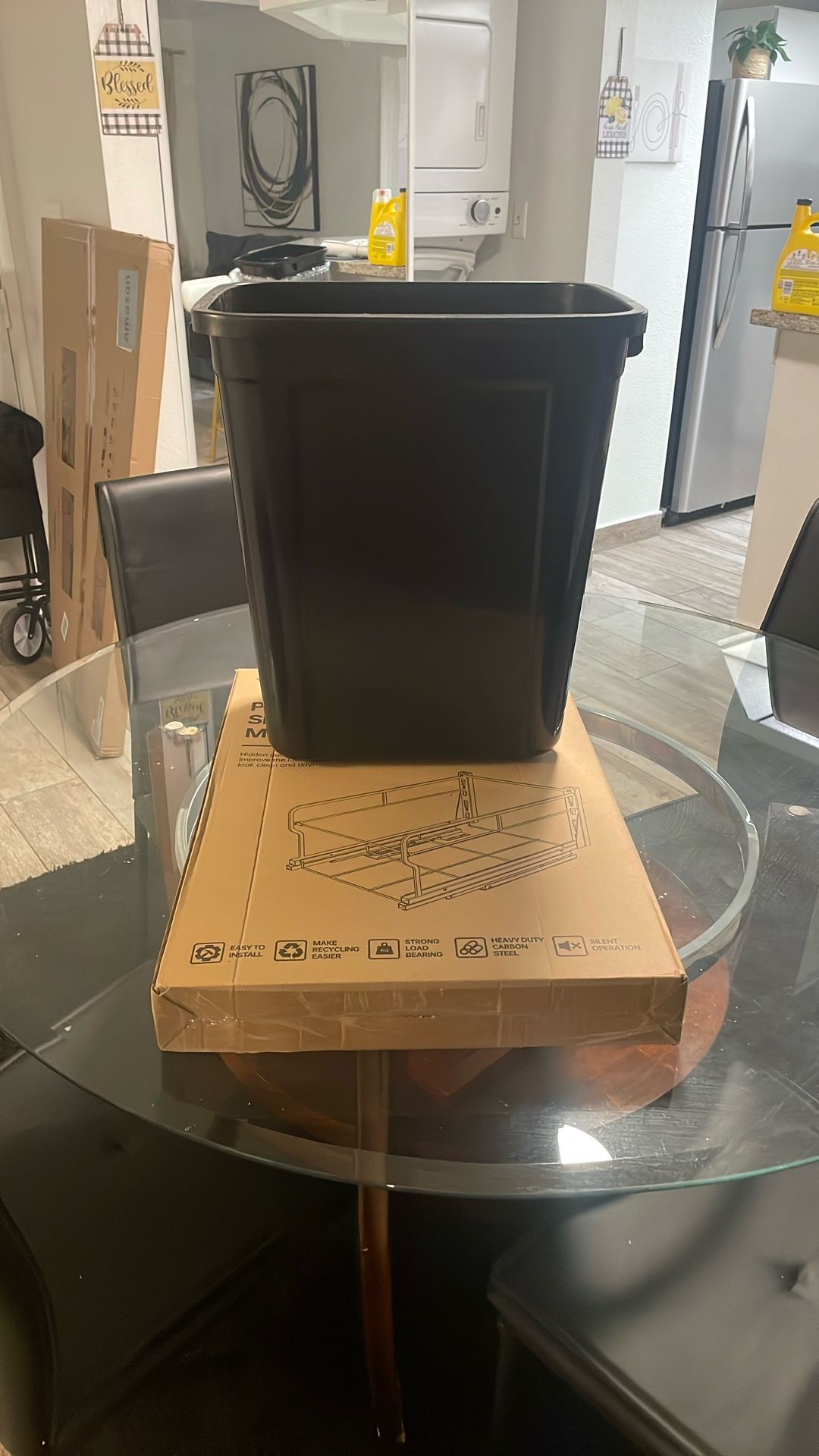 Pull out trash can shelf with door mounting kit