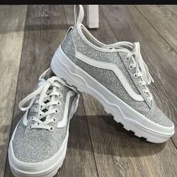 WOMENS VANS