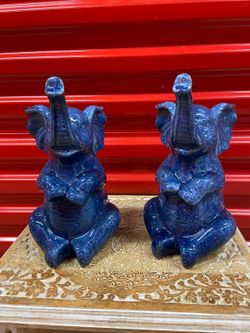 Great Condition Blue Elephant Decor