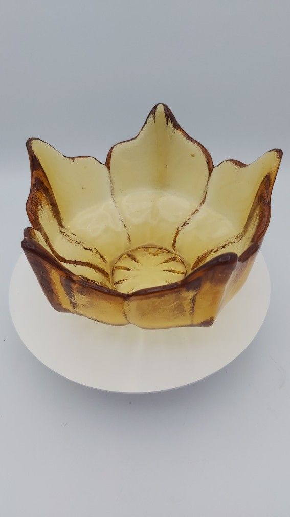 Beautiful Vintage Viking Honey Amber Textured Glass Bowl