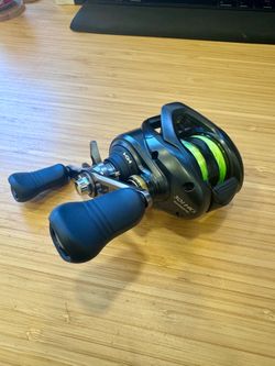 Shimano Curado 301 casting reel