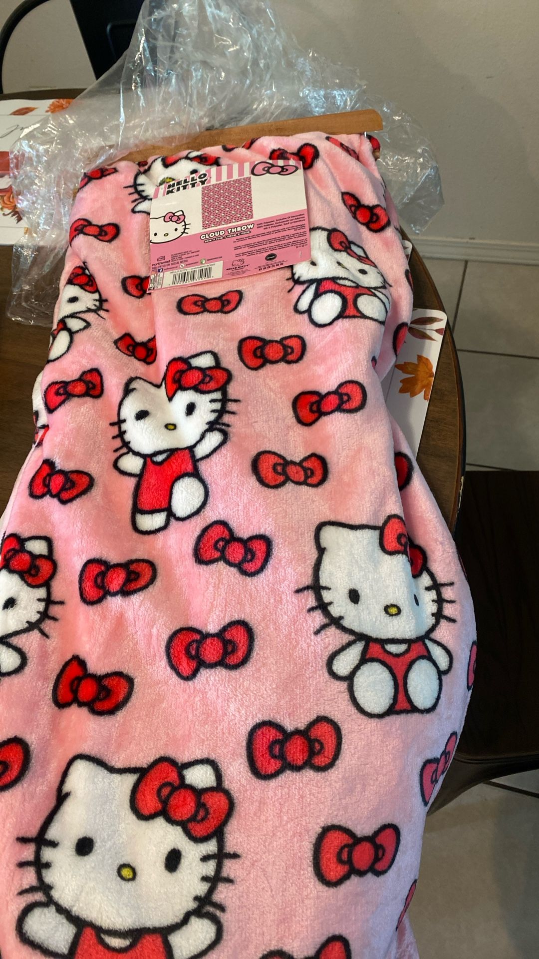 Hello Kitty Blanket