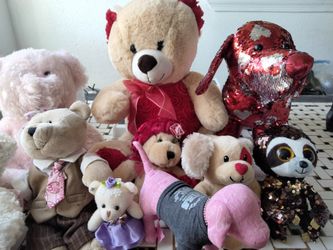 Valentine's Plush Lot