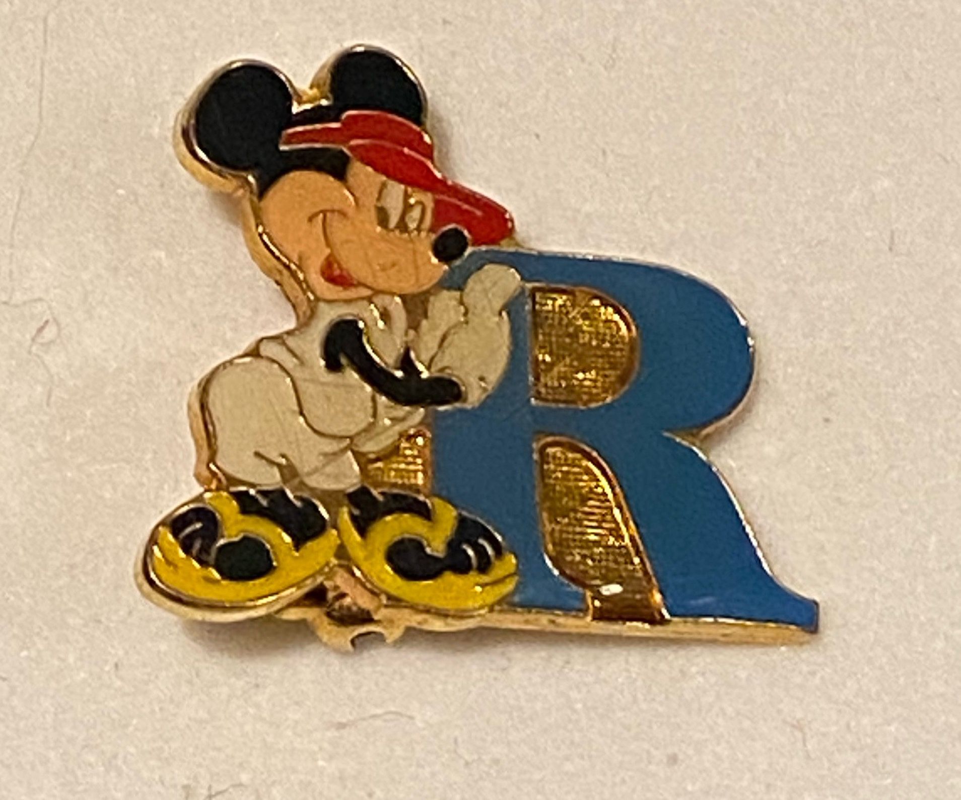 Vintage Disneyland Disney Resort Mickey R Brooch Disneyana Jewelry Metal USED