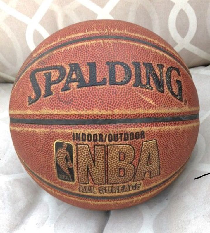 SPALDING INDOOR OUTDOOR NBA ALL SURFACE BASKETBALL