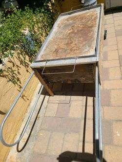 FREE Caja China roasting pig