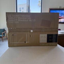 LG 32” 4K Smart Monitor – USB-C, webOS, Ergo Stand | Brand New