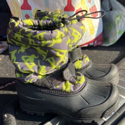 Kids Snow Boots Size 1