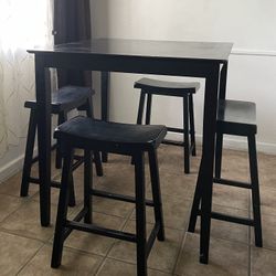 Tall Table & 4 Stools