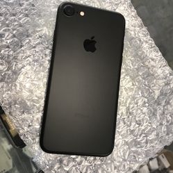 iPhone 7 32GB Unlocked Excellent Condition 