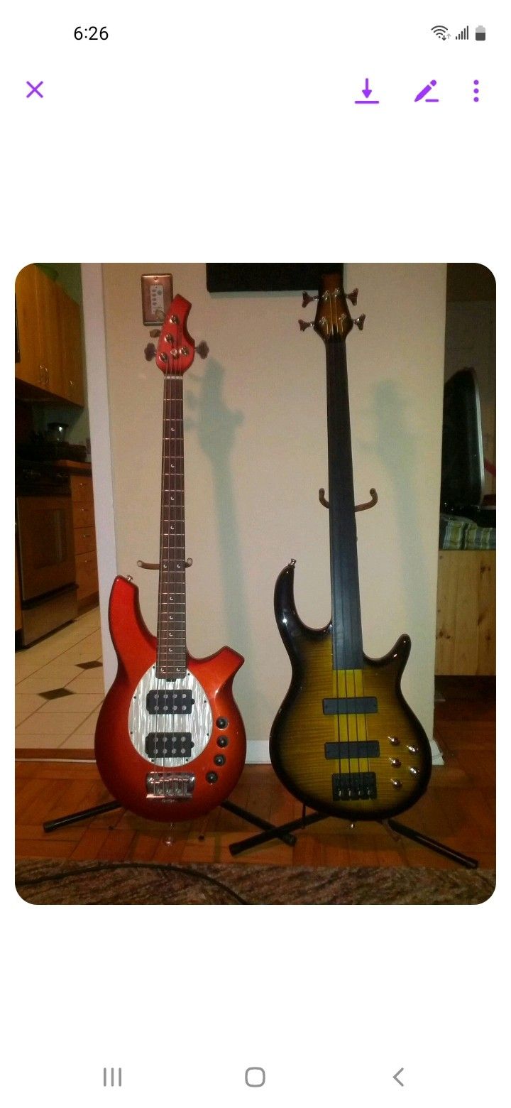 Carvin 4 String Fretless Bass W/ Twead Hardshell Case And Og Paperwork