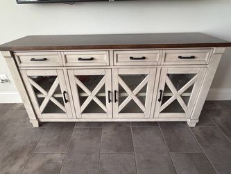 Farmhouse TV Console