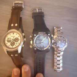 Men’s Watch Bundle – Accutron, Fossil & Sonic – $195