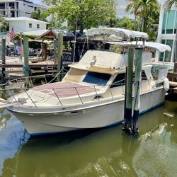 1979 Uniflite Double Cabin For Sale 