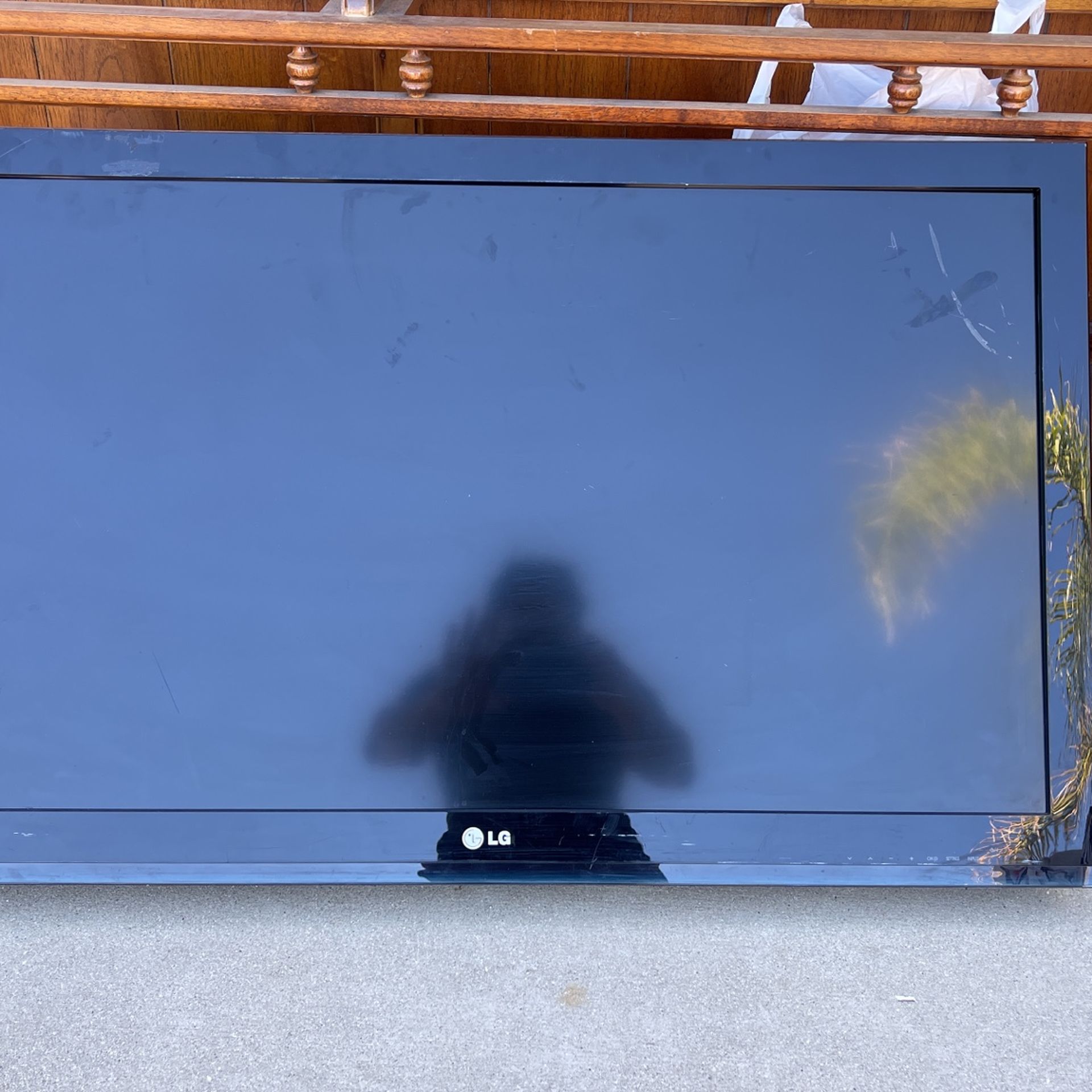 LG Tv 40”