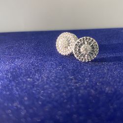 0.300 CTW SI Diamonds With 925 Sterling Silver Earrings 