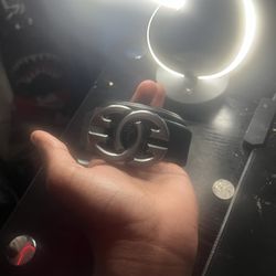 Leather Black Gucci Belt Size: 33,34