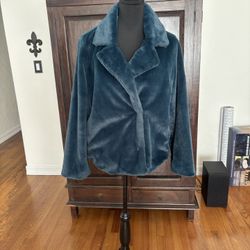 Lulu’s Faux Fur Jacket 