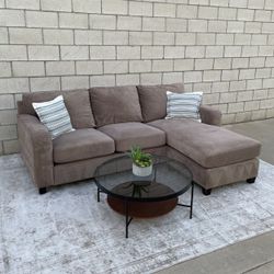*Free Delivery* Costco Sectional Couch Sofa Reversible Chaise