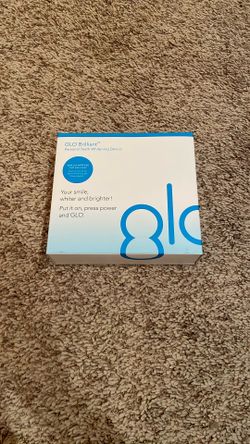 GLO Brilliant Personal Teeth Whitening Device