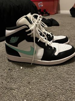 Jordan 1 Mid Green Glow