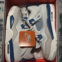 Jordan 4 Military Blue