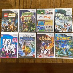 A Bundle of 8 Complete Sets of Wii Games with Instruction Booklets