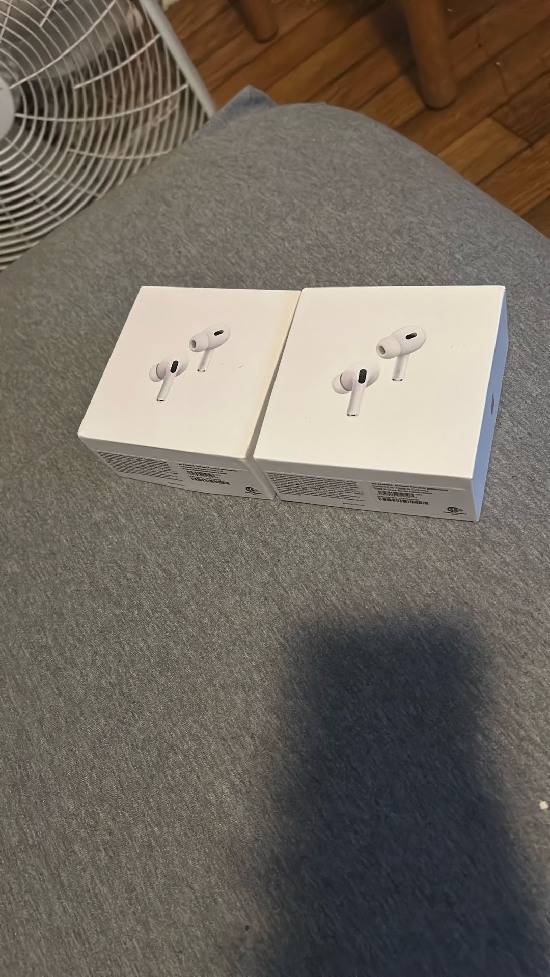 2 AirPods 2 Pro 