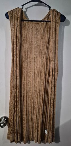 Sleeveless Cardigan