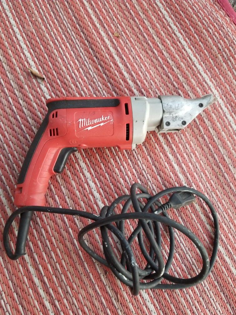 Milwaukee Metal Shears