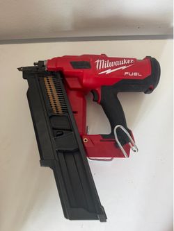 Milwaukee Nail Gun