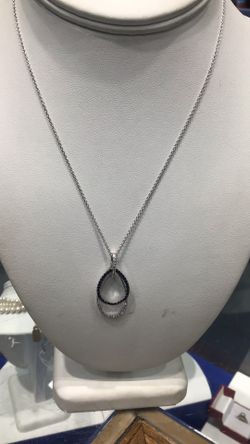 14k White Gold Beautiful Diamond & Sapphire Pendant & 14k White Gold Chain 18”