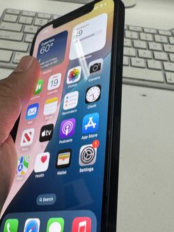 iPhone 12 64 GB unlocked for all carrier black