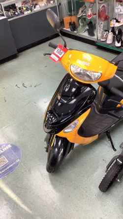 KAIT Moped