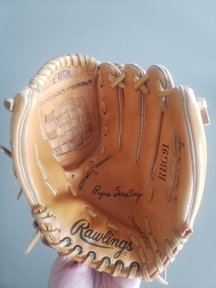 Rawlings Little League Glove