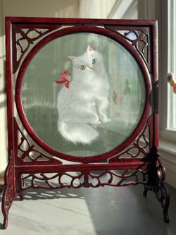 Vintage Chinese Silk Embroidery Cat In Oval Frame