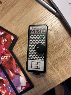 Electro Harmonix Headphone amp