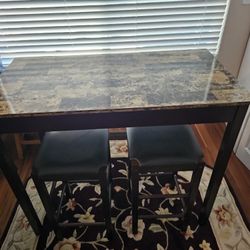 Pub Table With 2 Stools