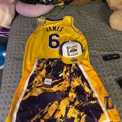 Lakers Jersey , Basketball Shorts And SnapBack Bundle