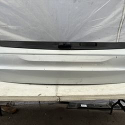 2016 X5 Lower Gate
