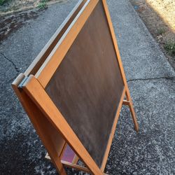 Double sided easel