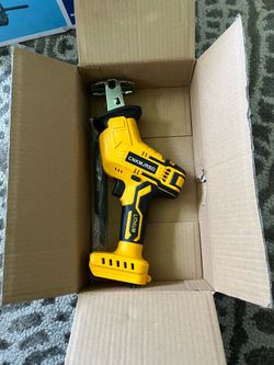 Cordless reciprocating saw  20V