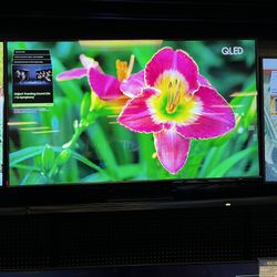 Samsung QLED 4k Smart TV 
