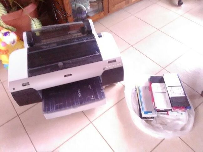 Epson Stylus Pro 4880 Model K122A