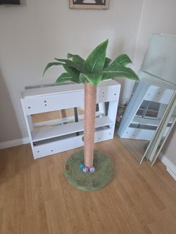 Palm Tree Cat Scratching Post
