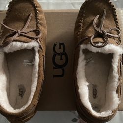 Ugg’s Moccasin