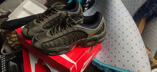 Nike size 9 1/2